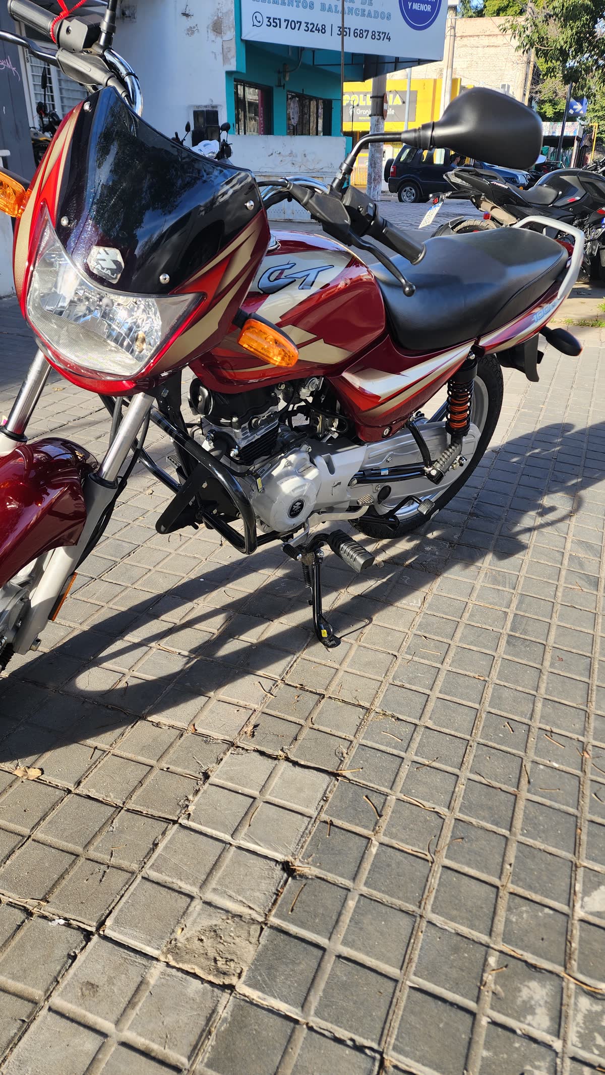 Bajaj CT 100 foto 2