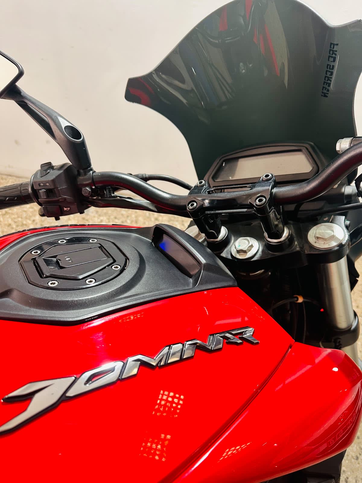 Bajaj Dominar 400 foto 4