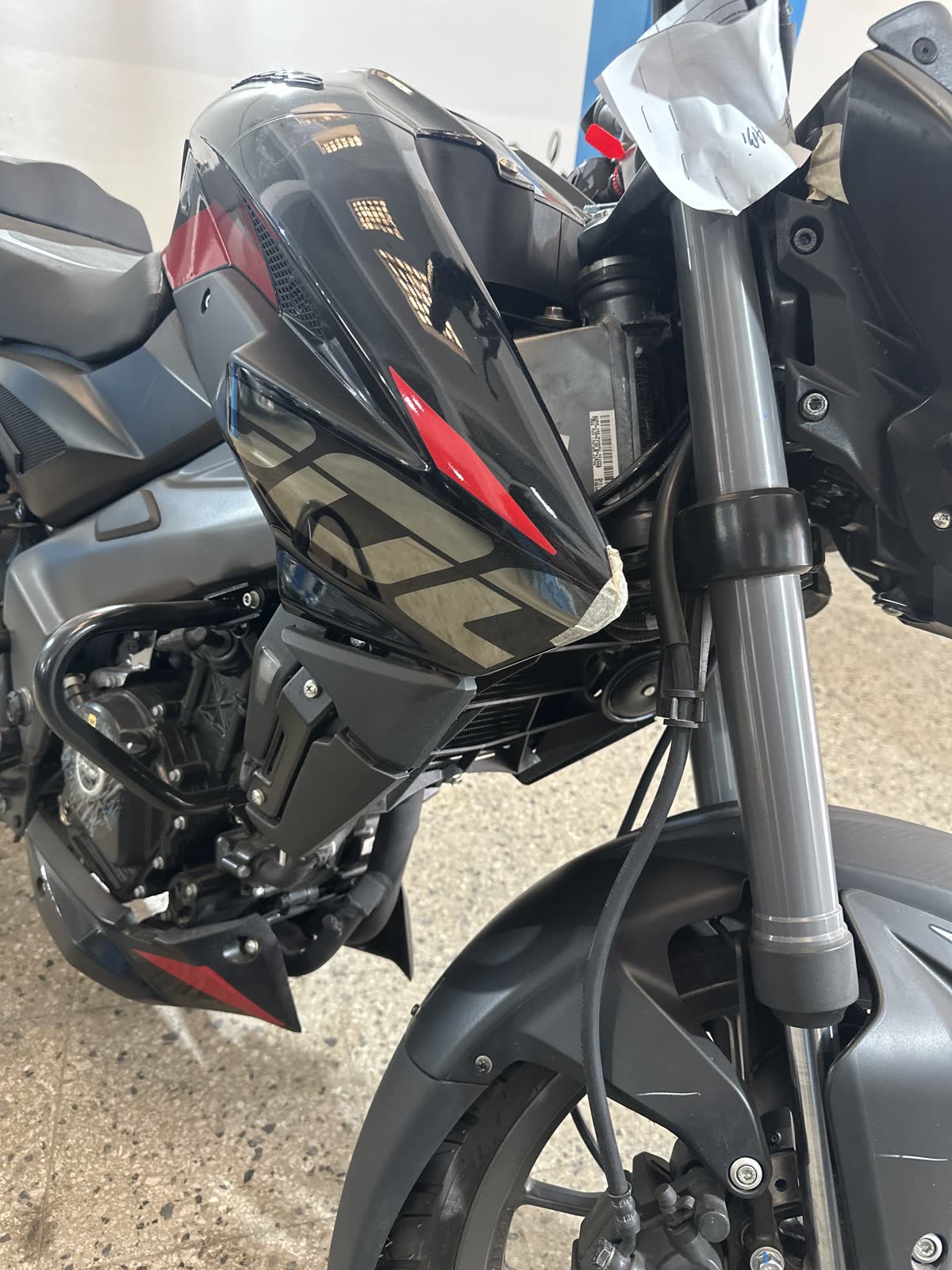Bajaj Rouser NS 200 foto 2