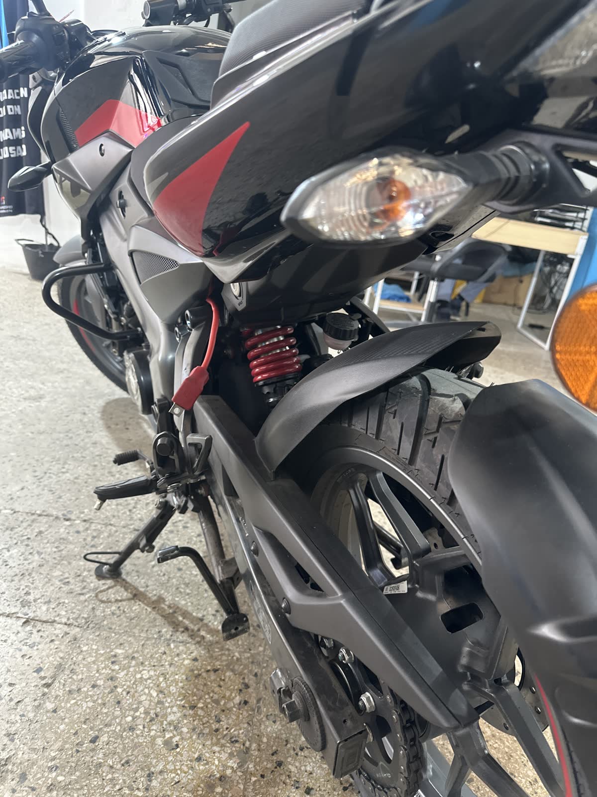 Bajaj Rouser NS 200 foto 4