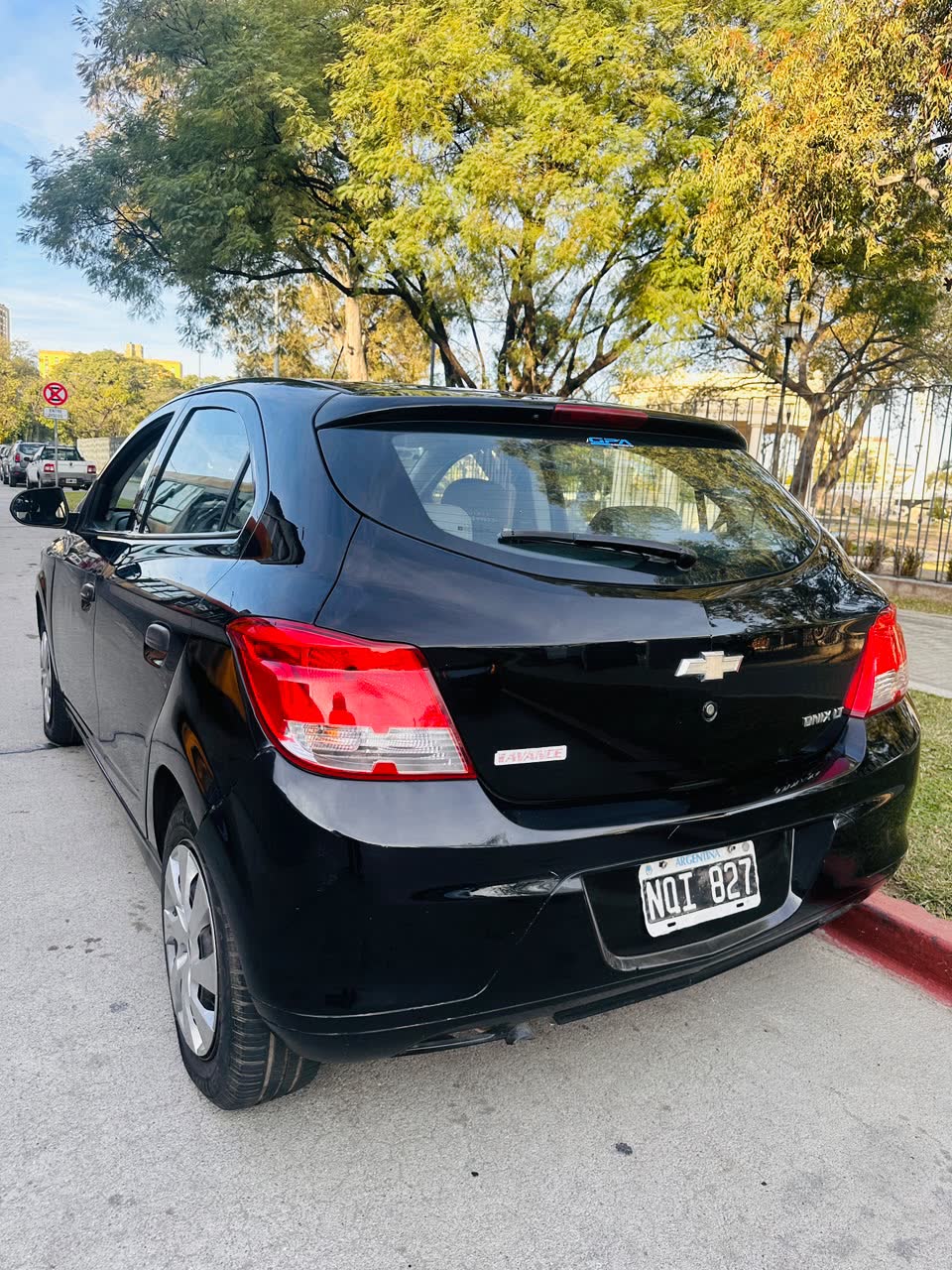 Chevrolet Onix 1.4 N LT foto 3