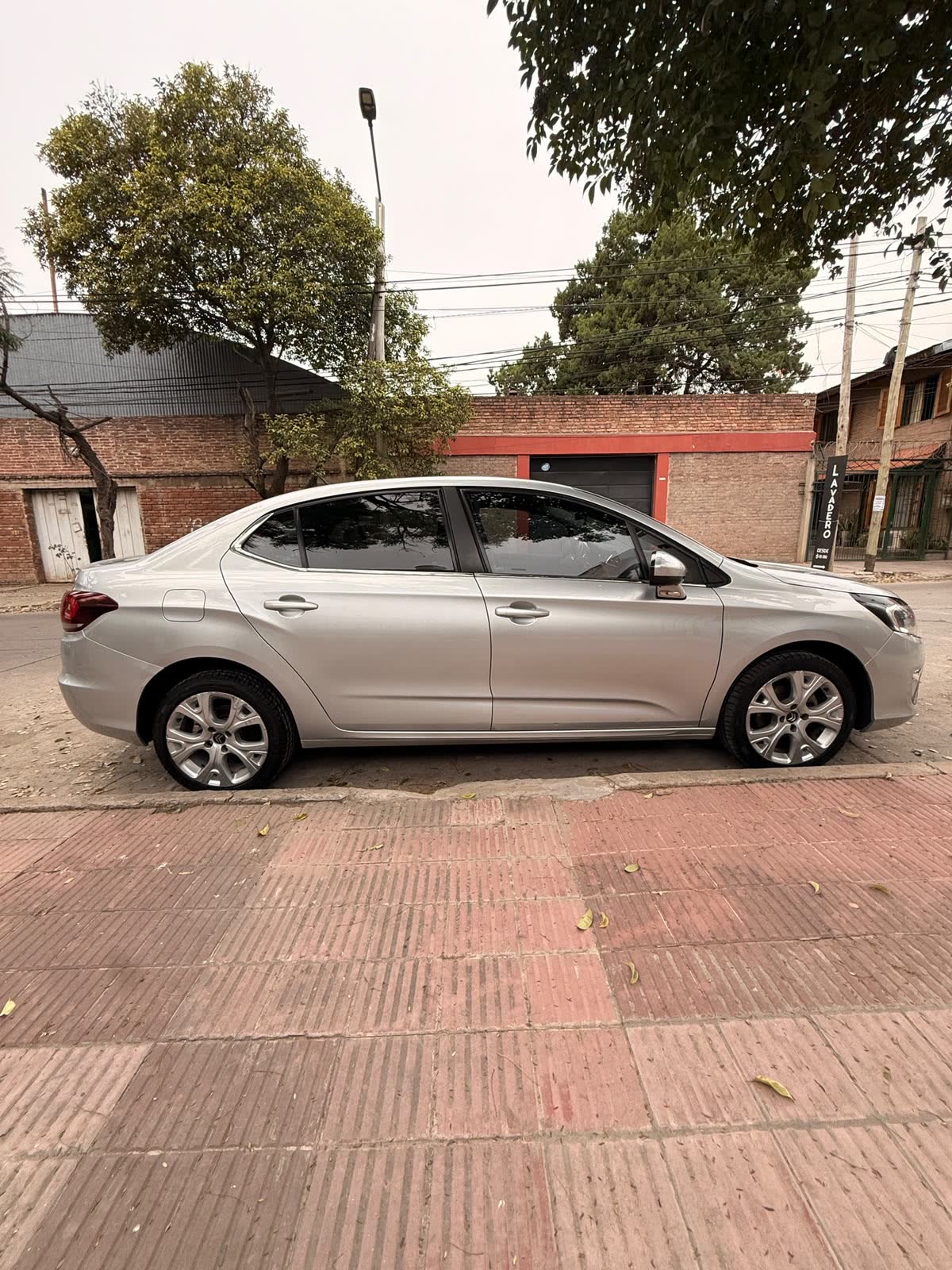 Citroen C4 Lounge HDI foto 6