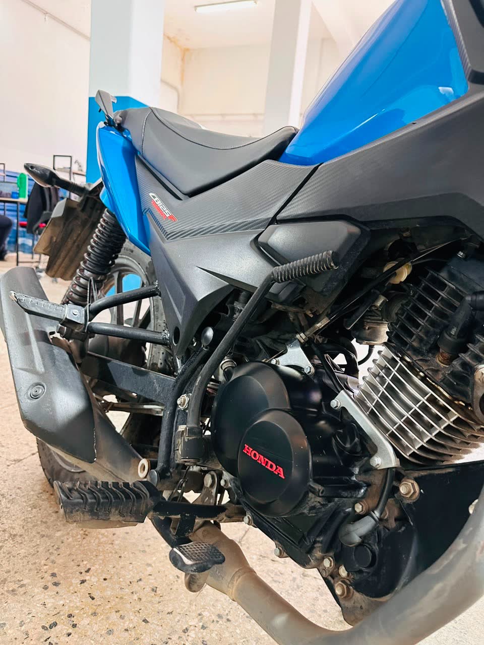 Honda CB125F Twister foto 3