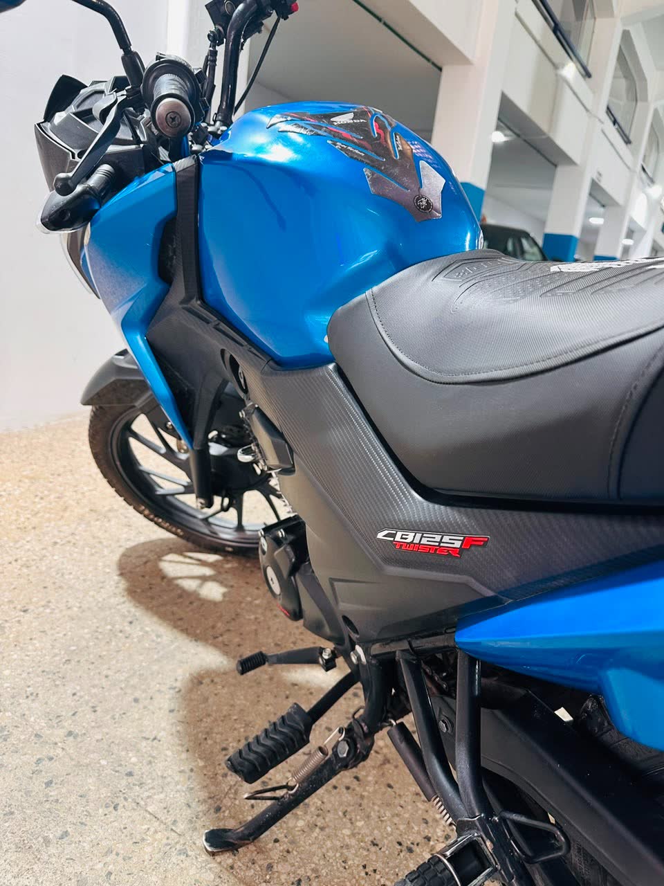 Honda CB125F Twister foto 4