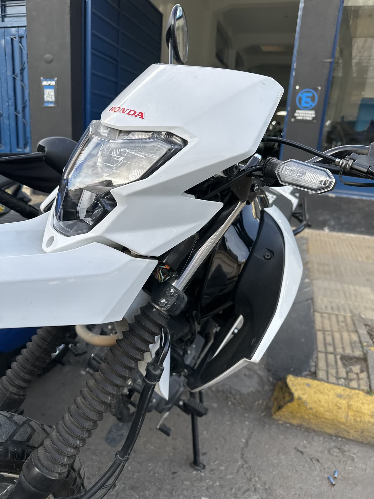Honda XR 190 L foto 3