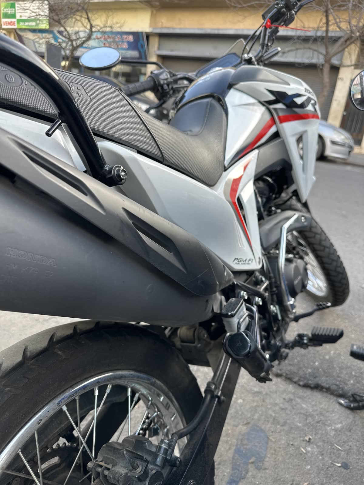 Honda XR 190 L foto 5