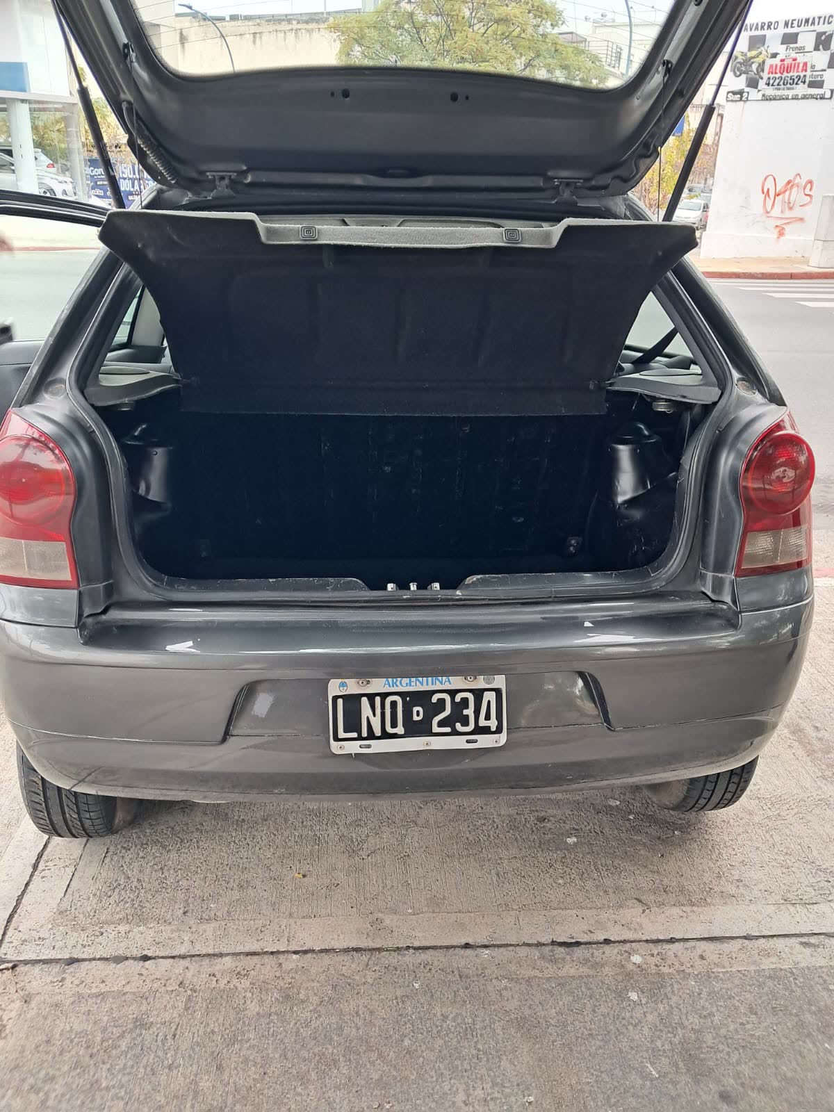 Volkswagen Gol Power 1.4 L foto 6