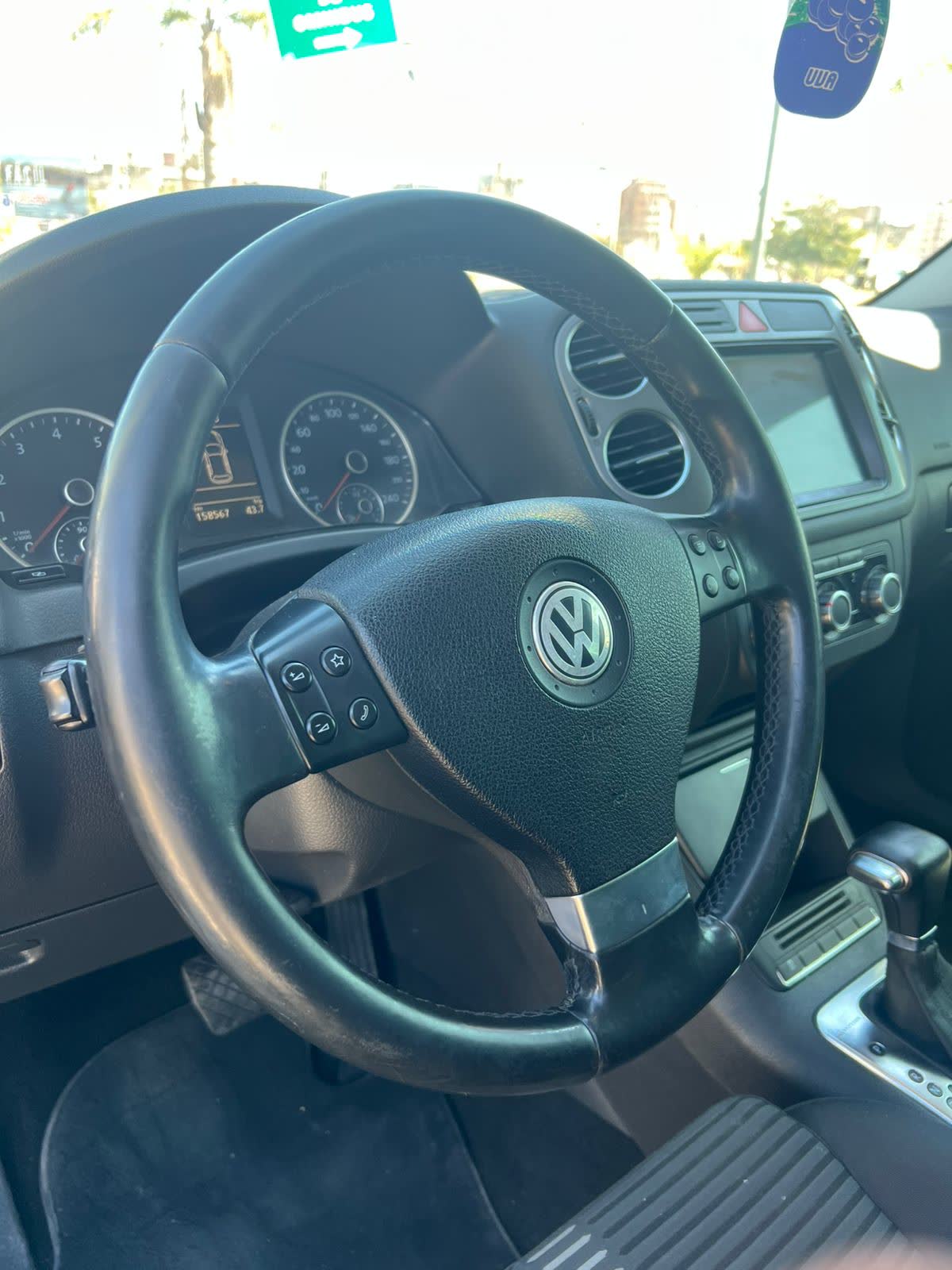 Volkswagen Tiguan 2.0 TSI foto 9