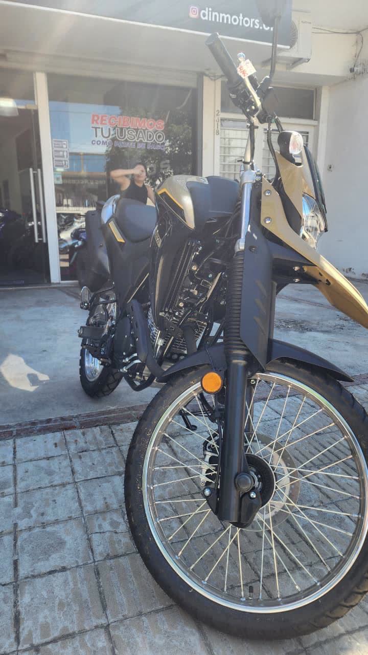 Yamaha XTZ 250 ABS foto 3